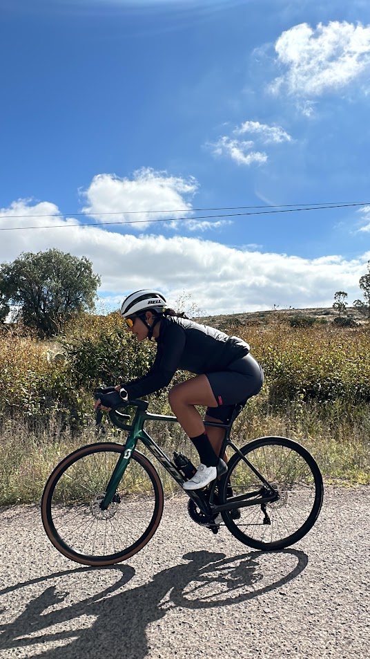 Ciclistas entrentnado en SLP