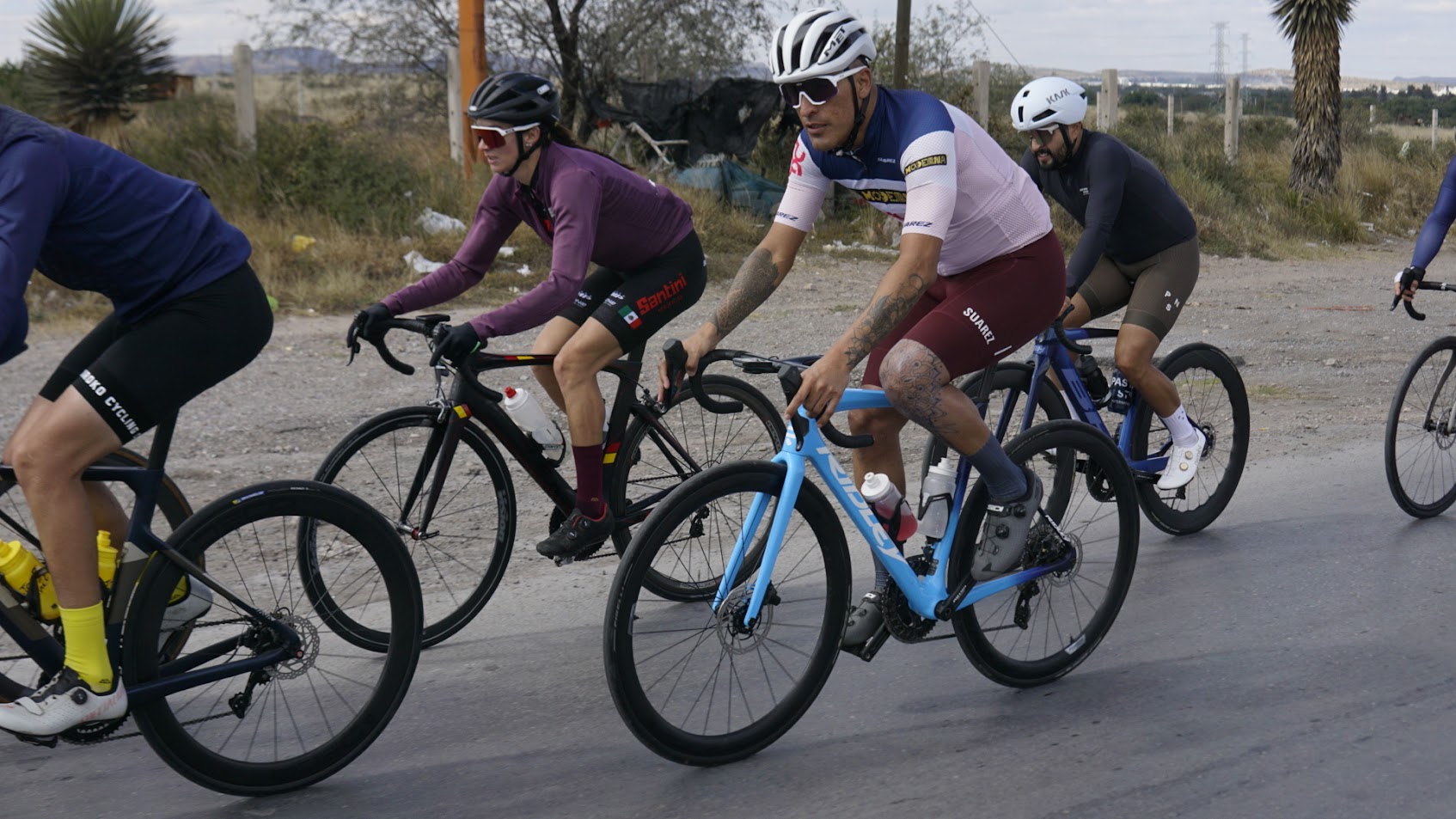 Ciclistas entrentnado en SLP